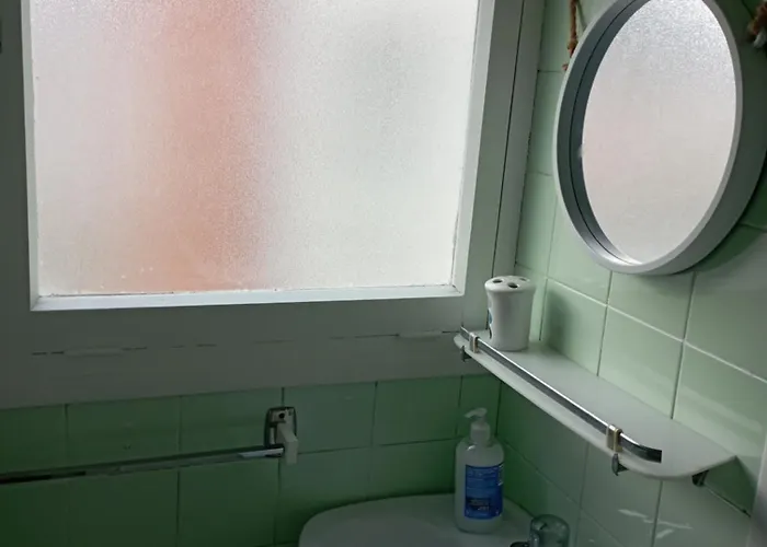 Completo, 2 Dormitorios, Centrico, Soleado Y Cerca De La Playa Apartment