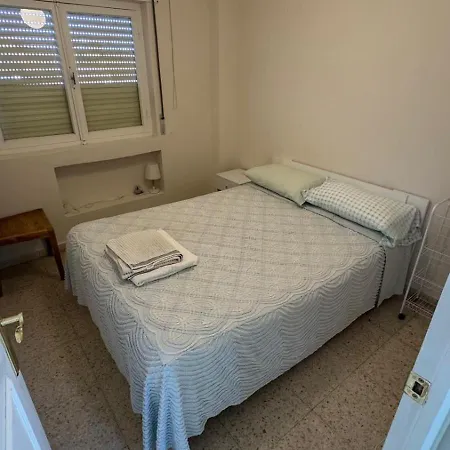 Completo, 2 Dormitorios, Centrico, Soleado Y Cerca De La Playa Santoña